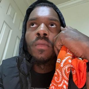 Meet your Posher, Kenyatta